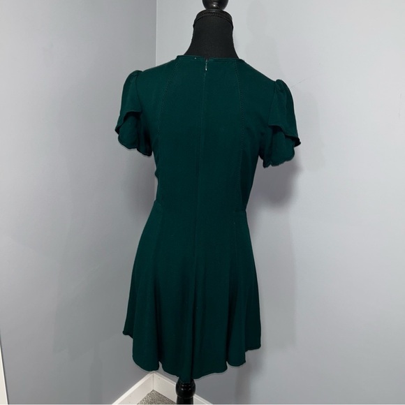 Aritzia - Sunday Best Dress - Picture 3 of 8